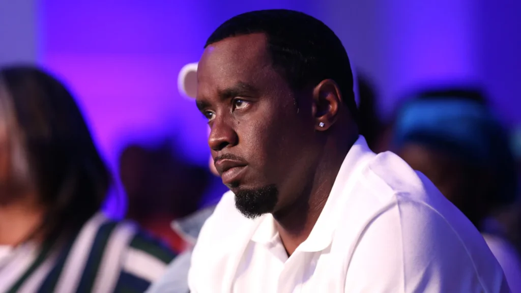 Diddy processa emissora por difamação e pede US$ 100 milhões em danos morais