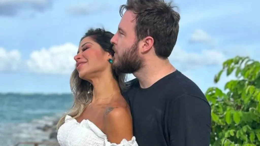 Maíra Cardi anuncia gravidez três meses após perder bebê