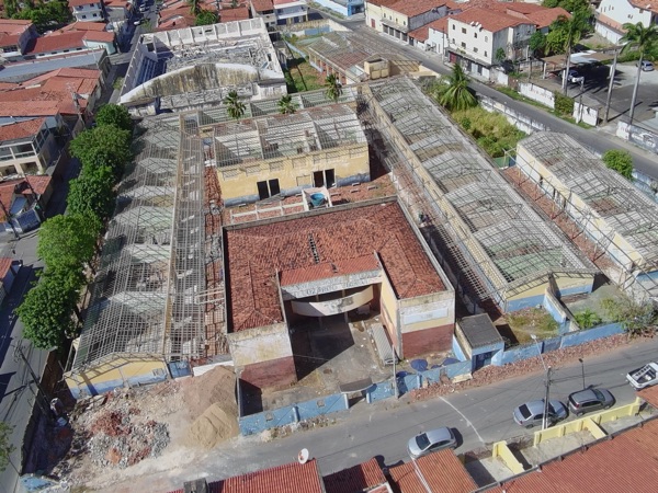 Prefeitura de Caucaia inicia obras do Colégio Luzardo Viana, que terá Centro de Atendimento a Crianças Neurodivergentes
