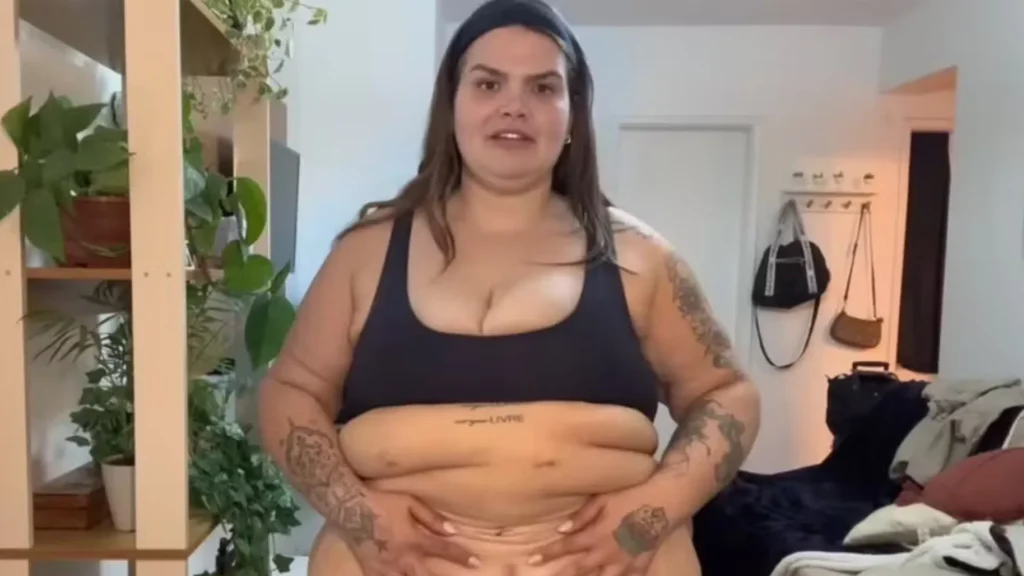 Thaís Carla faz 1º vídeo após bariátrica e mostra mudanças no corpo Thaís Carla faz 1º vídeo após bariátrica e mostra mudanças no corpo