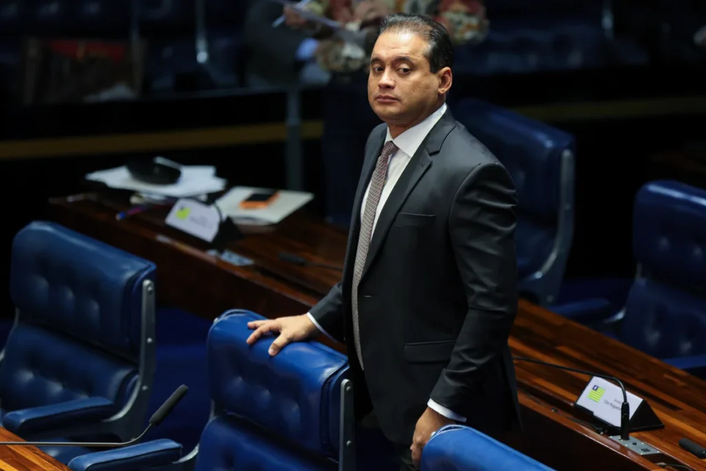 Senador Weverton Rocha é alvo de busca em ação sobre fraudes no INSS